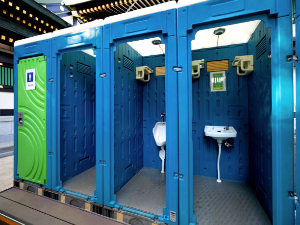 Portable Toilet Options We Offer in Harris Hill, NY