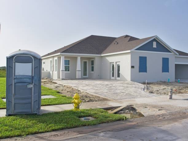 Porta potty delivery and setup in Harris Hill, NY